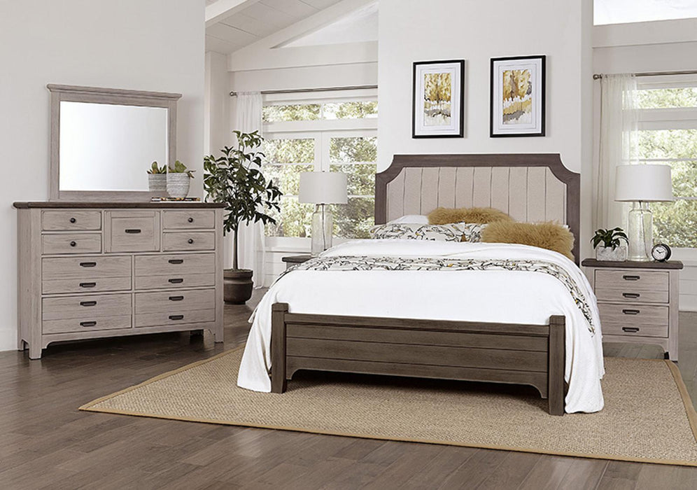 Vaughan-Bassett Bungalow King Upholstered Bed in Folkstone